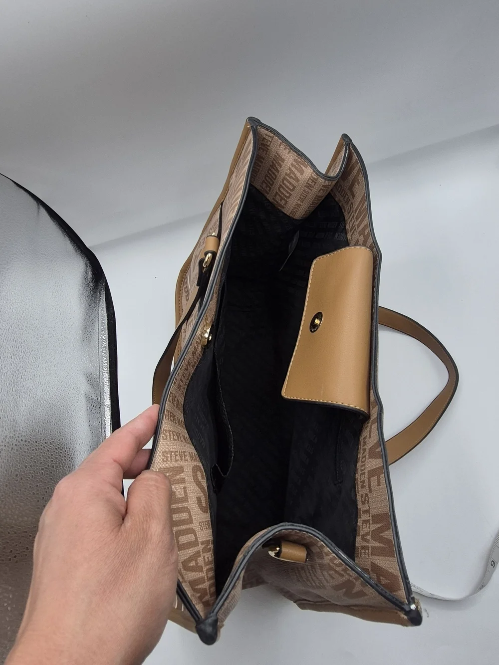 Steve Madden steve madden